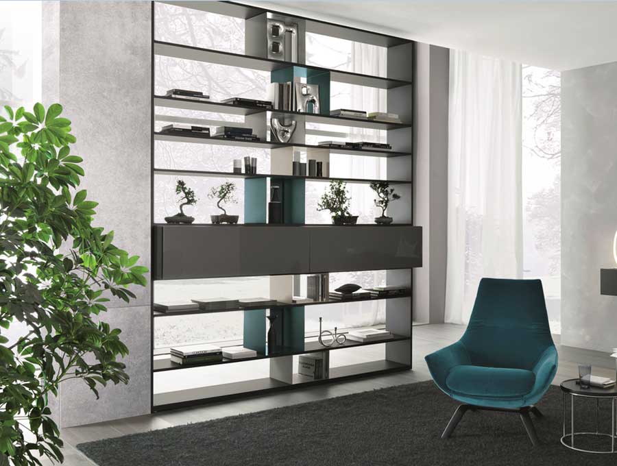 Wohnzimmer, Regale raumteiler design mit material und farbe aus schwarz hochglanz.  